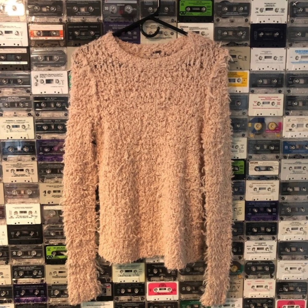 *RARE* Free People pink sweater